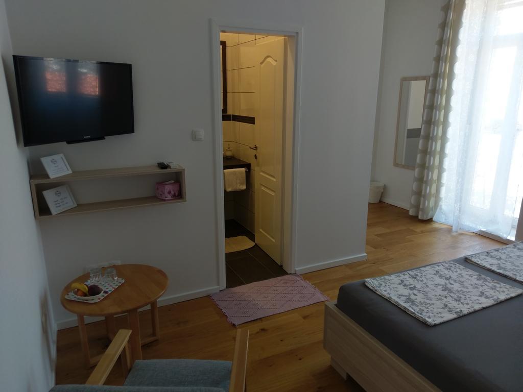Aurelia Rooms Mostar Esterno foto